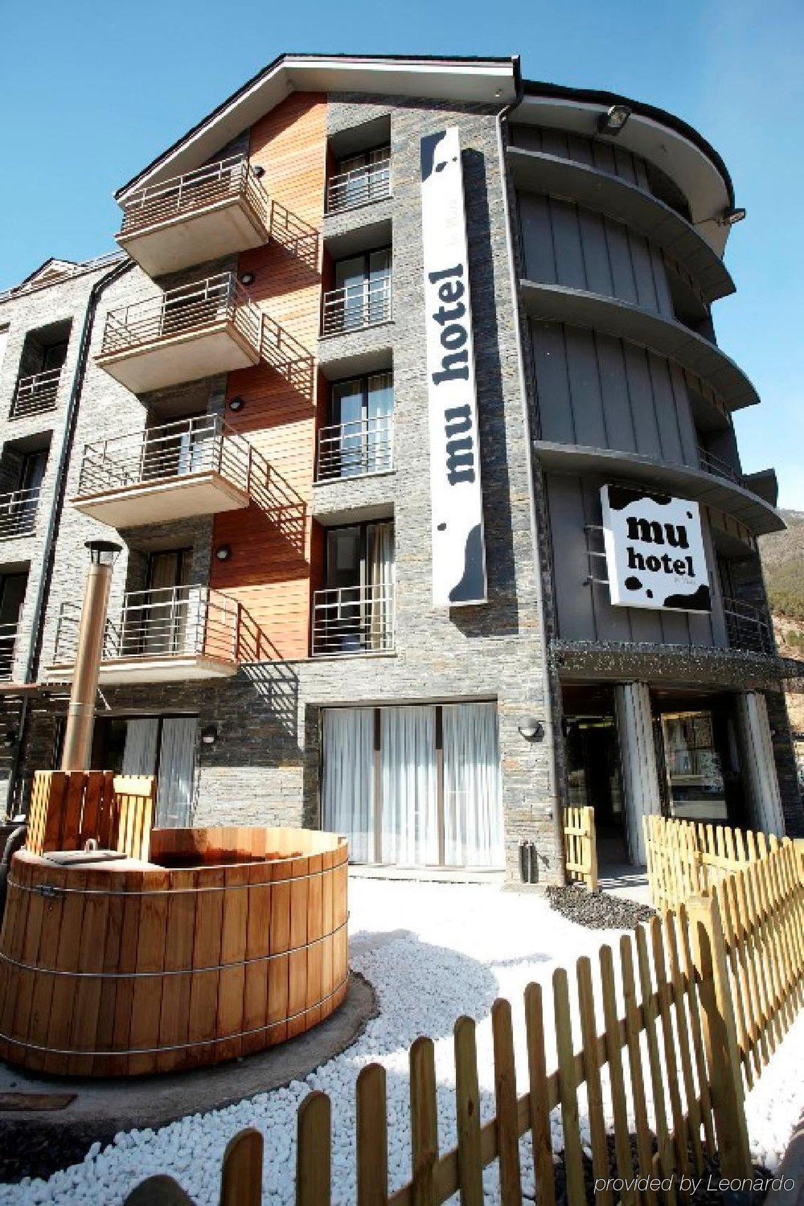 Hotel Mu La Cortinada Extérieur photo